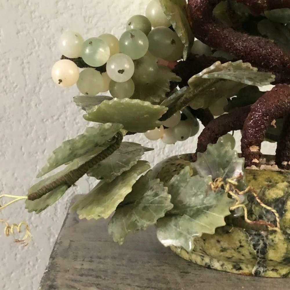 Antique Qing Era Carved Jade Gemstone  Grapevine Tree + Vase - Picture 7 of 10